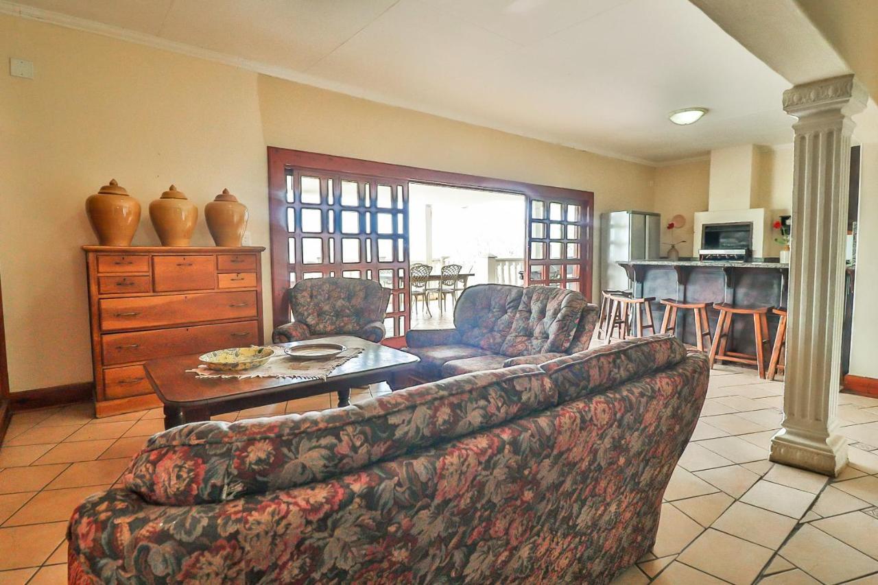 Croc River Lodge Komatipoort Kültér fotó